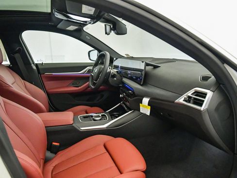 New 2026 BMW i4 xDrive40i w/ Premium Package image 15