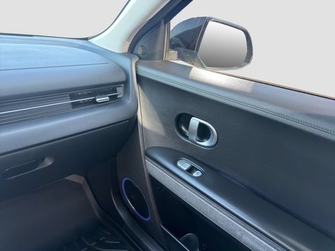 Used 2023 Hyundai Ioniq 5 Limited w/ Cargo Package AWD/4WD image 17