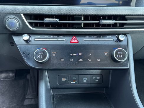 Used 2025 Hyundai Sonata SEL image 14