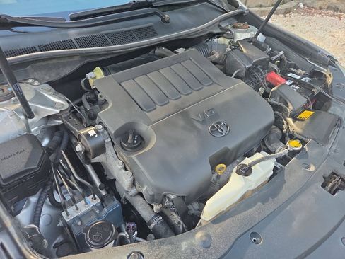 Used 2015 Toyota Camry XSE FWD image 12