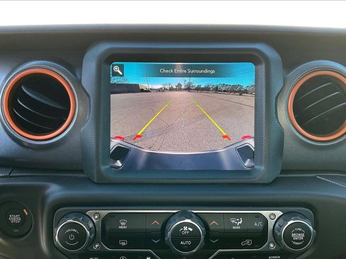 Certified 2023 Jeep Gladiator Mojave w/ Trailer Tow Package image 14