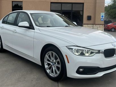 Used 2018 BMW 320i xDrive Sedan