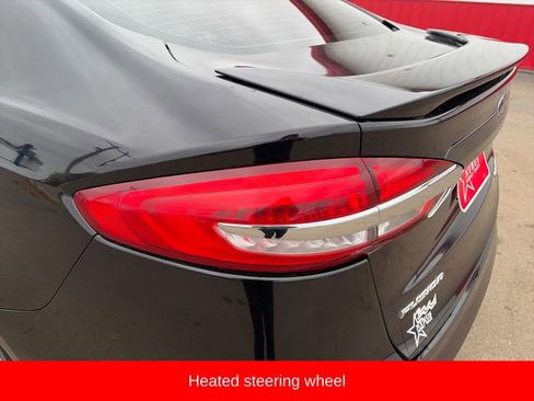 Used 2020 Ford Fusion Titanium image 18