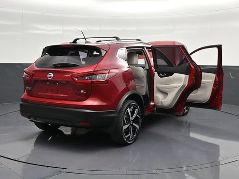 Used 2021 Nissan Rogue Sport SL FWD image 41