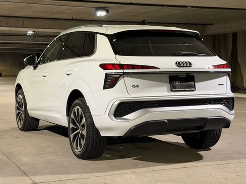 Certified 2026 Audi Q3 quattro 2.0T AWD/4WD image 3