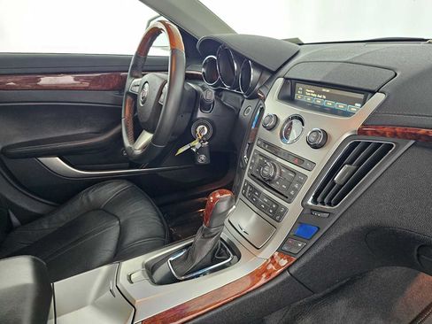 Used 2010 Cadillac CTS Luxury RWD image 11