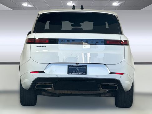 Used 2024 Land Rover Range Rover Sport Dynamic SE image 9