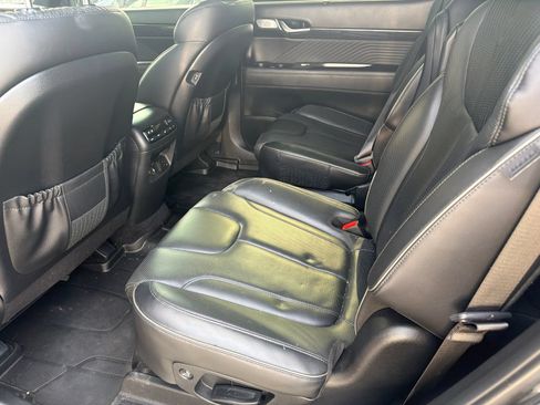 Used 2024 Hyundai Palisade Calligraphy FWD image 8