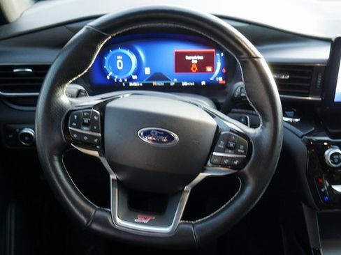 Used 2022 Ford Explorer ST w/ Equipment Group 401A image 17