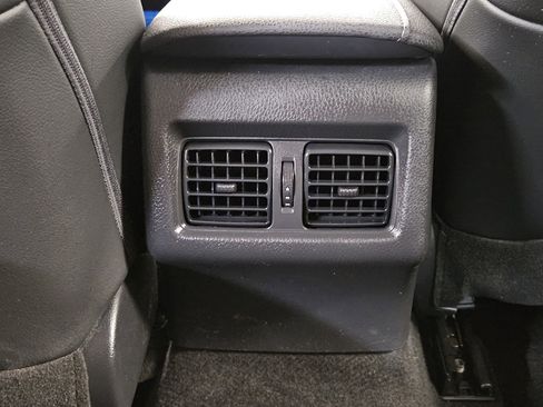 Used 2023 Toyota Camry XSE image 41