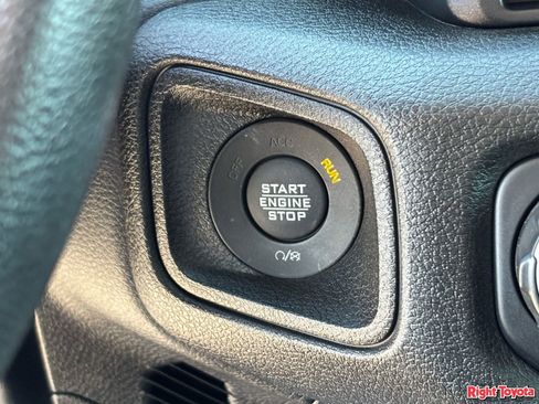 Used 2024 Jeep Wrangler Sport AWD/4WD image 22