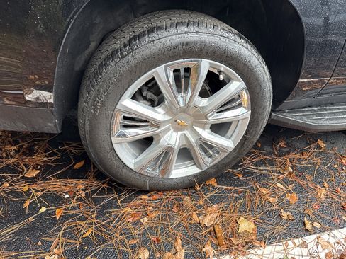 Certified 2024 Chevrolet Suburban High Country w/ Max Trailering Package image 20