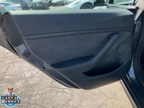 Used 2023 Tesla Model 3 Standard Range image 31