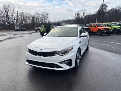 Used 2019 Kia Optima S image 1