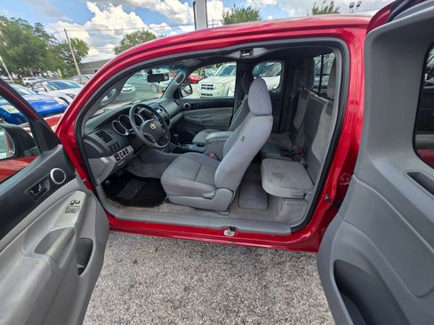 Used 2010 Toyota Tacoma 2WD Access Cab image 13