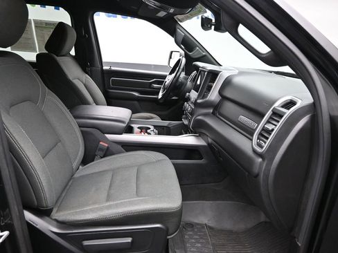 Used 2021 RAM 1500 Big Horn image 7