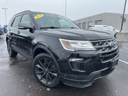 Used 2019 Ford Explorer XLT w/ XLT Sport Appearance Package