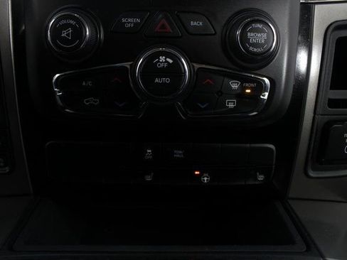 Used 2017 RAM 1500 Sport image 6