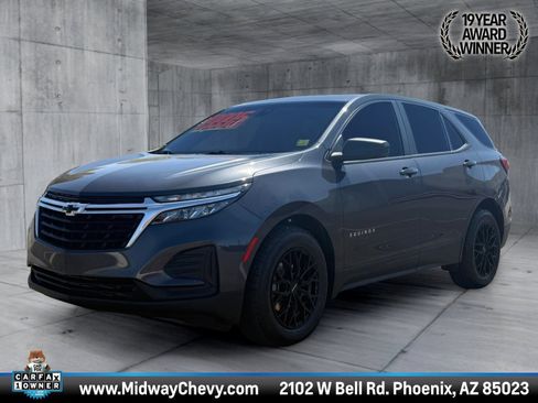 Used 2022 Chevrolet Equinox LS w/ LS Convenience Package FWD image 1