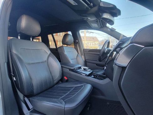 Used 2019 Mercedes-Benz GLS 450 4MATIC image 22