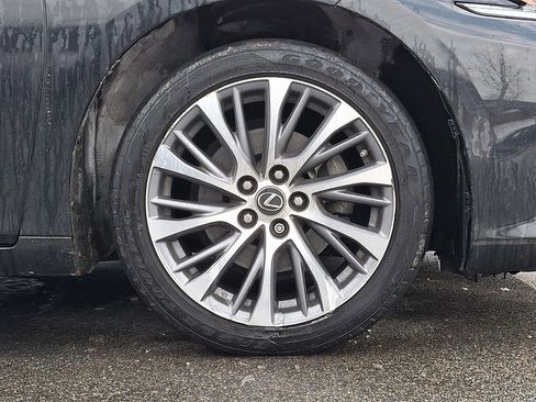 Used 2021 Lexus ES 250 w/ Premium Package AWD/4WD image 4