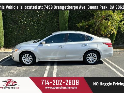 Used 2015 Nissan Altima 2.5 S w/ Power Driver Seat Package FWD image 10