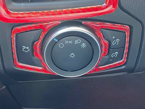 Used 2017 Ford Focus SE FWD image 21