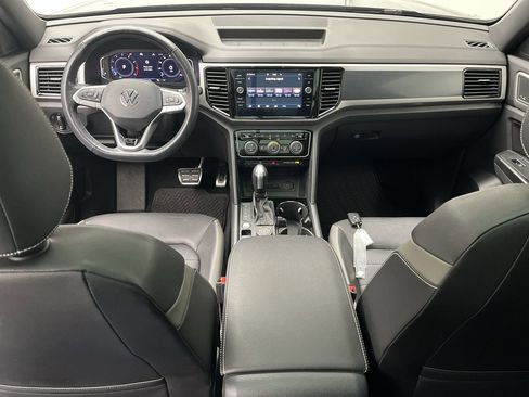 Used 2020 Volkswagen Atlas Cross Sport SEL Premium R-Line image 4