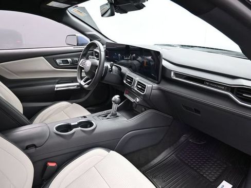 Certified 2025 Ford Mustang GT Premium RWD image 32