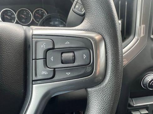 Used 2022 Chevrolet Silverado 2500 Custom w/ Custom Convenience Package image 36