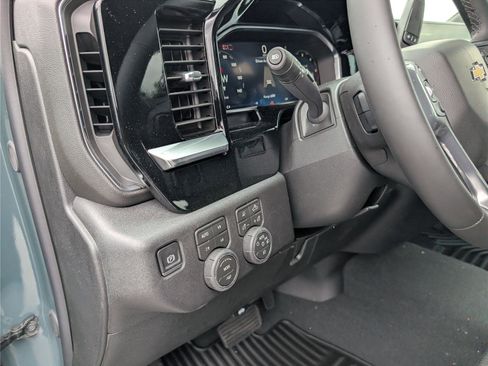 New 2026 Chevrolet Silverado 3500 LT w/ All Star Edition AWD/4WD image 18