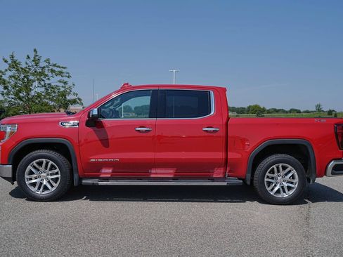 Used 2022 GMC Sierra 1500 SLT w/ SLT Premium Package AWD/4WD image 10
