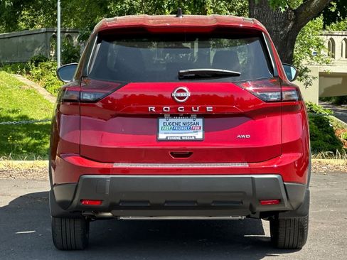 New 2026 Nissan Rogue SV AWD/4WD image 7