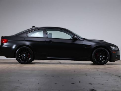 Used 2011 BMW M3 Coupe image 24