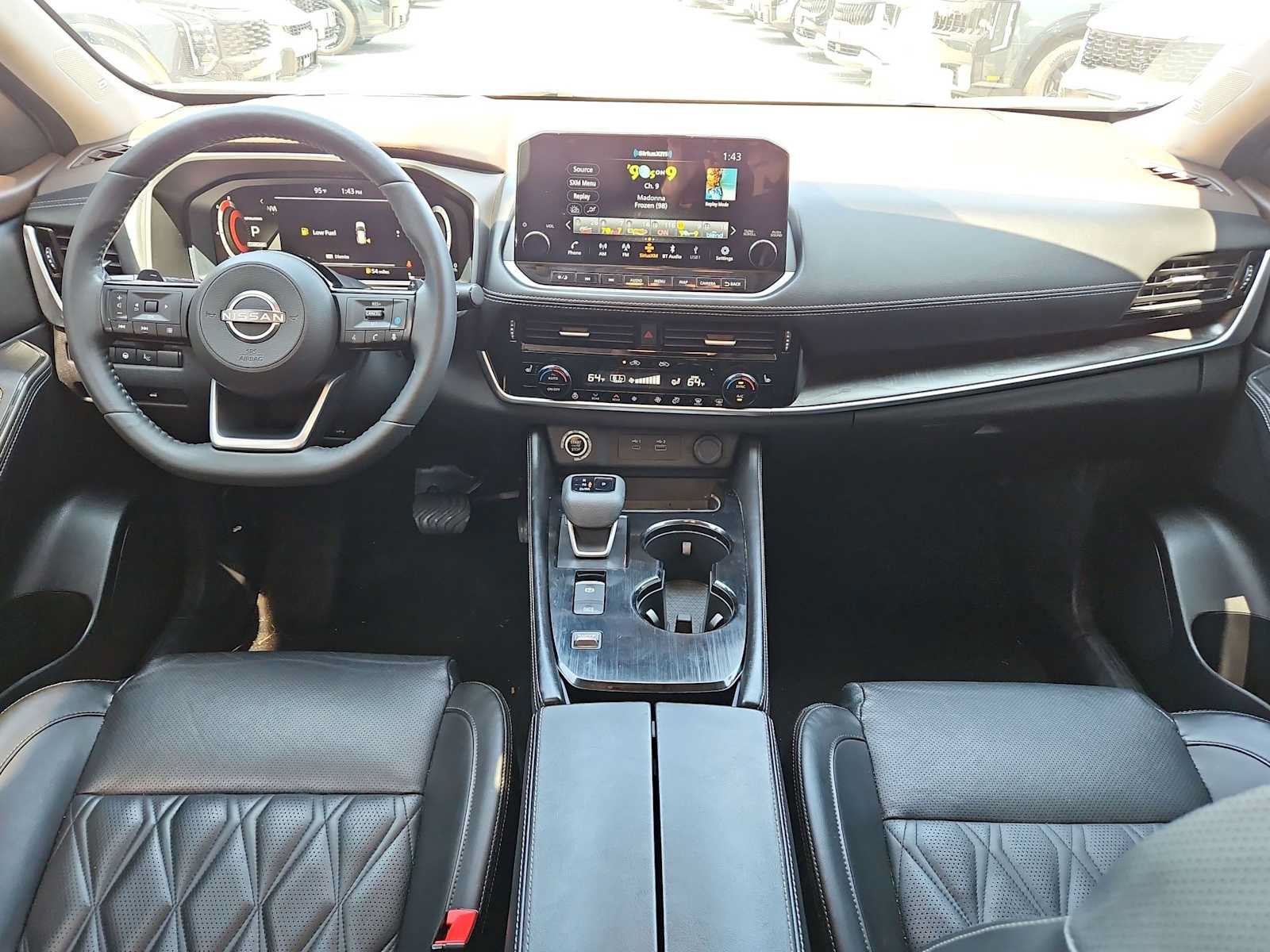 Used 2023 Nissan Rogue Platinum w/ Platinum Premium Package FWD image 15