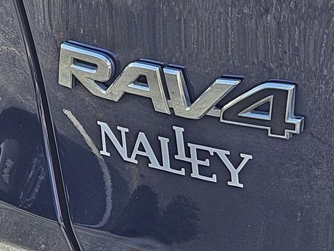 Certified 2025 Toyota RAV4 XLE FWD image 29