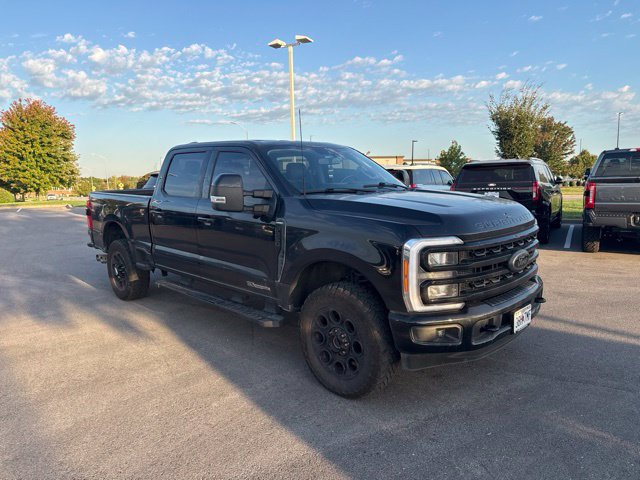 Used 2024 Ford F250 Lariat w/ Black Appearance Package AWD/4WD image 1