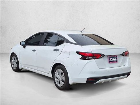 Used 2020 Nissan Versa S FWD image 7
