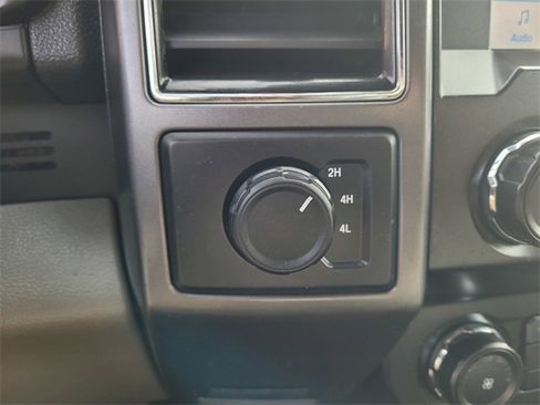 Used 2020 Ford F150 XLT image 18