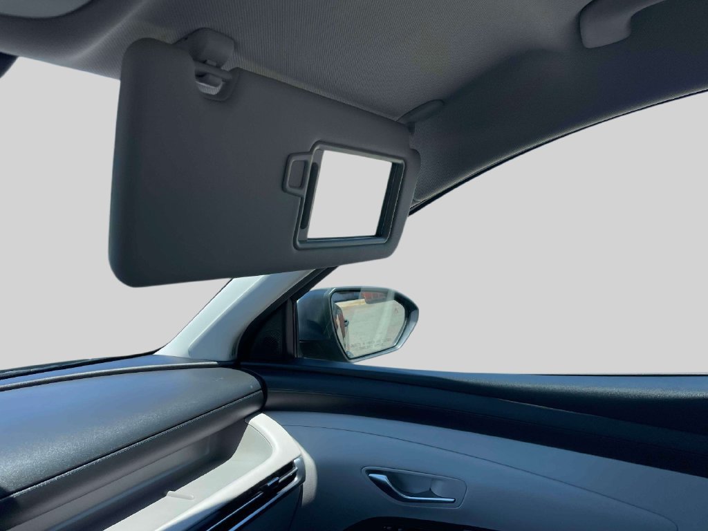 Certified 2025 Hyundai Tucson SE AWD/4WD image 30