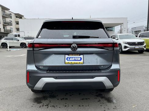 New 2026 Volkswagen Tiguan SE image 7