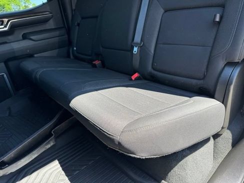 Certified 2024 Chevrolet Silverado 1500 RST w/ Convenience Package II AWD/4WD image 7