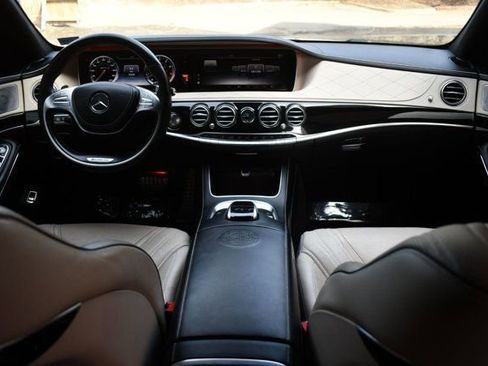 Used 2015 Mercedes-Benz S 63 AMG 4MATIC Sedan w/ Driver Assistance Package image 22