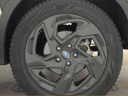 Used 2024 Subaru Crosstrek 2.5i Sport w/ Crosstrek Mirror Package AWD/4WD image 12