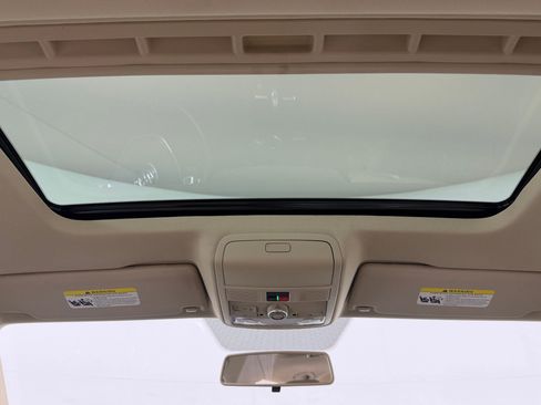 Used 2017 Volkswagen Jetta SE image 15