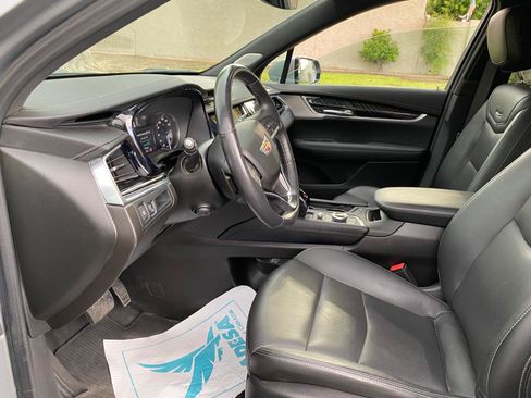 Used 2024 Cadillac XT6 Premium Luxury AWD/4WD image 34