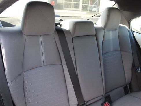 Certified 2026 Toyota Corolla SE w/ Carpet Mat Package (TMS) FWD image 25