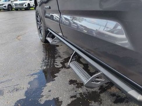 Used 2022 Toyota Tundra SR5 image 9