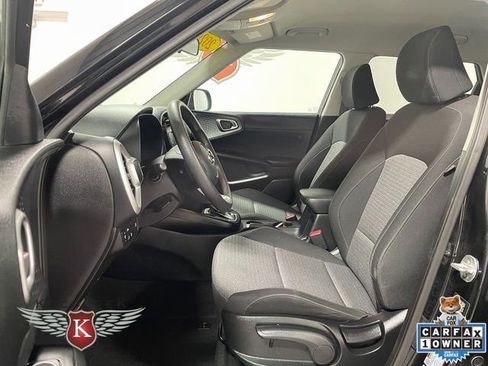 Used 2020 Kia Soul S FWD image 12