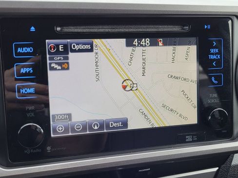 Used 2016 Toyota Tacoma SR5 w/ SR5 Appearance Package (DN) image 28